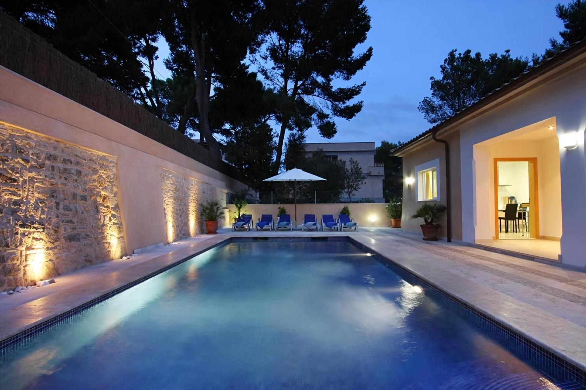 Schoenes Casa Medina Mit Pool