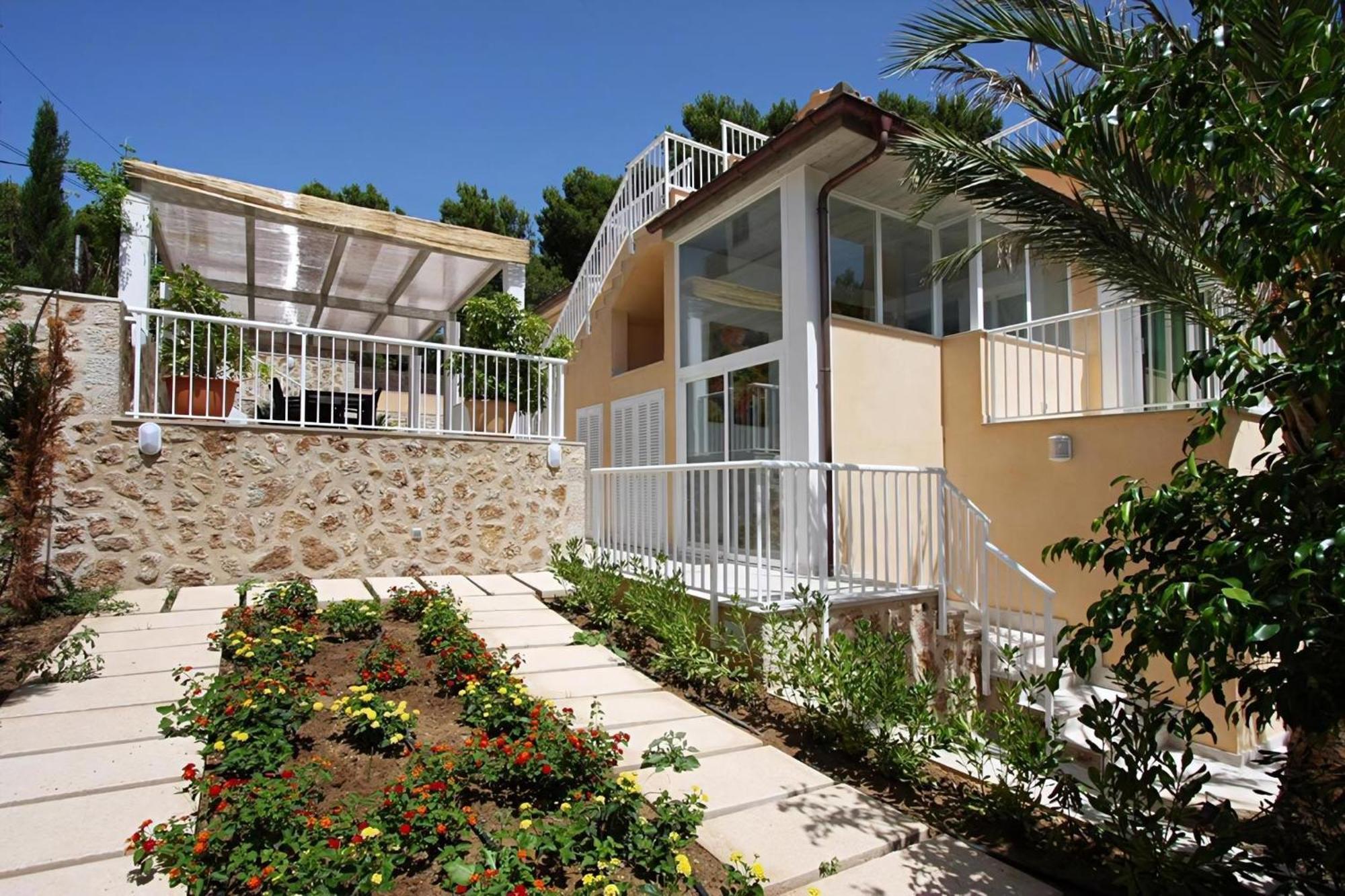 Ferienhaus Schoenes Casa Medina Mit Pool
